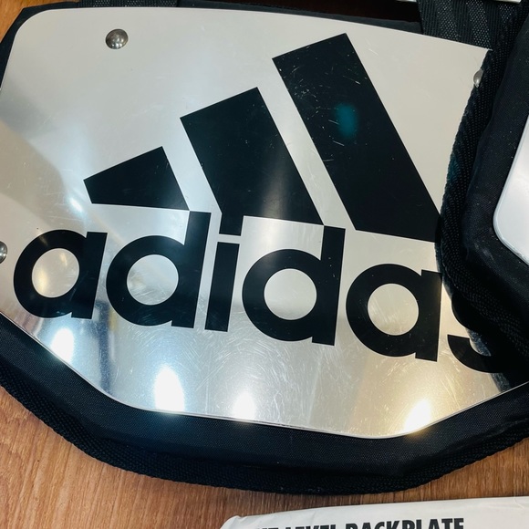 🆕NWT Adidas Back Plate, chrome (sold individually) - Picture 4 of 6